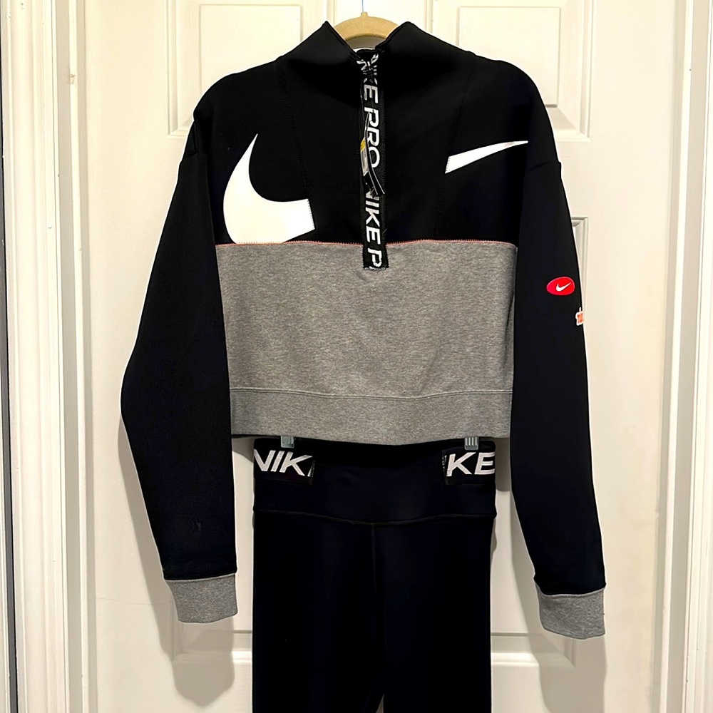 Nike suit set leggings + jacket